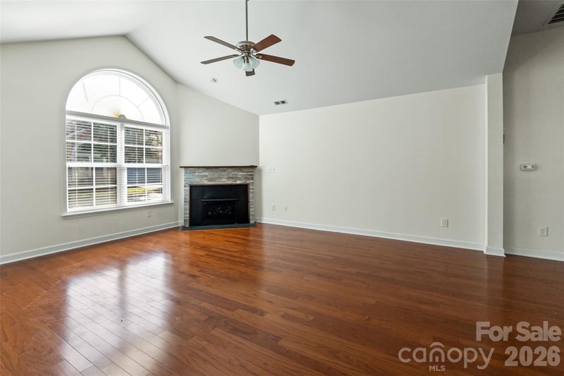 179 Lone Oak Cir, Rock Hill, SC 29732