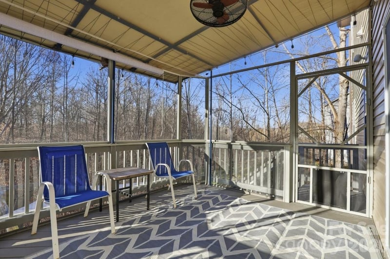 7532 W Berkeley Rd, Denver, NC 28037