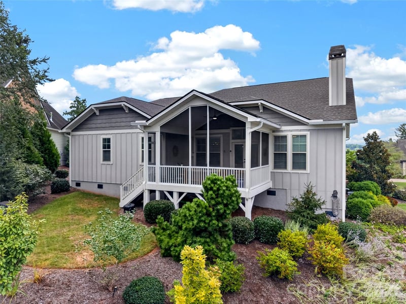 10 Buckhorn Gap Rd, Biltmore Lake, NC 28715