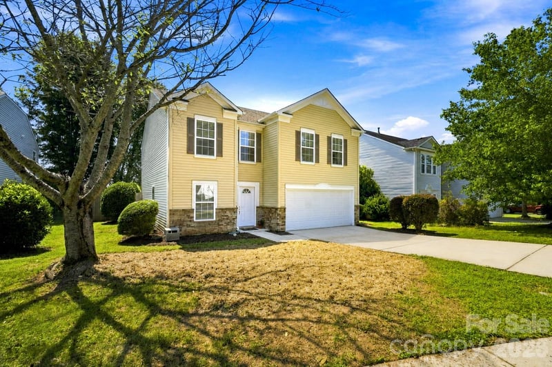 117 Farm Springs Dr, Mount Holly, NC 28120