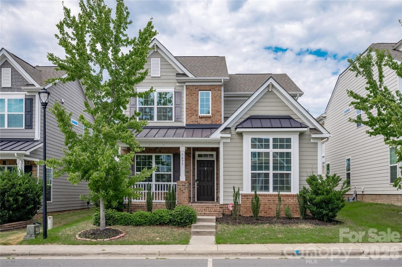 5077 Waterloo Dr, Tega Cay, SC 29708