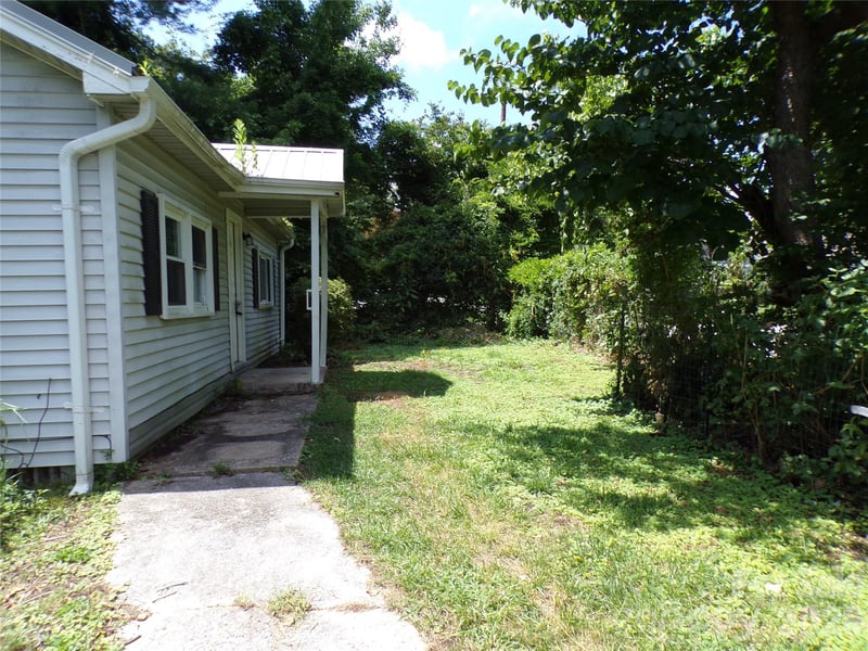 2131 Somerset Dr #441, Hendersonville, NC 28791