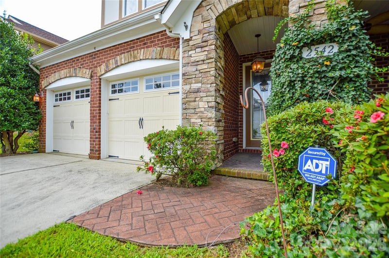 2542 Mountain Laurel Ave NW, Concord, NC 28027