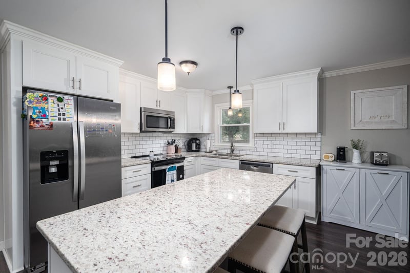 1718 Woolie Rd, Lincolnton, NC 28092