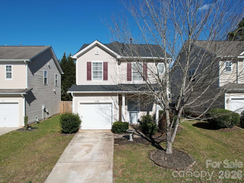 10302 Hugue Way, Charlotte, NC 28214