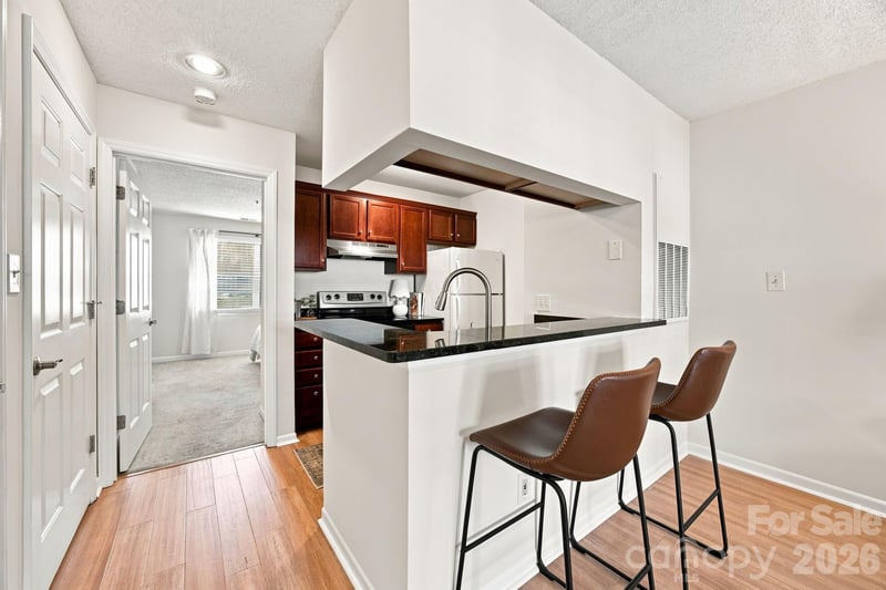 501 Olmsted Park Pl #H, Charlotte, NC 28203
