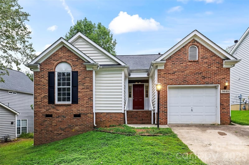 9005 Little Hampton Pl, Charlotte, NC 28215