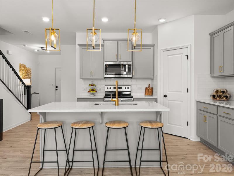 703 Bellmouth Rd, Clover, SC 29710