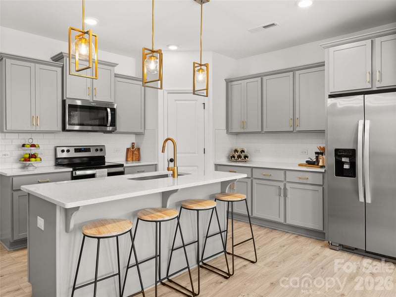 703 Bellmouth Rd, Clover, SC 29710