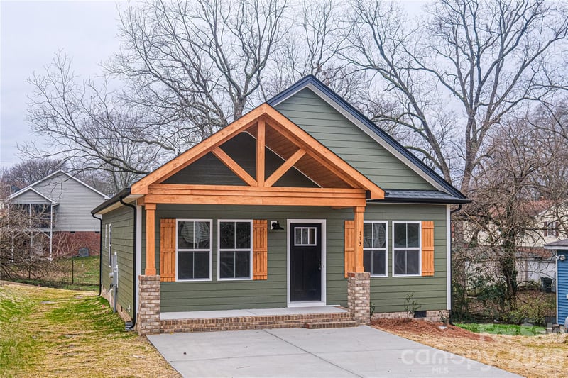 113 Chestnut Dr SW, Concord, NC 28025