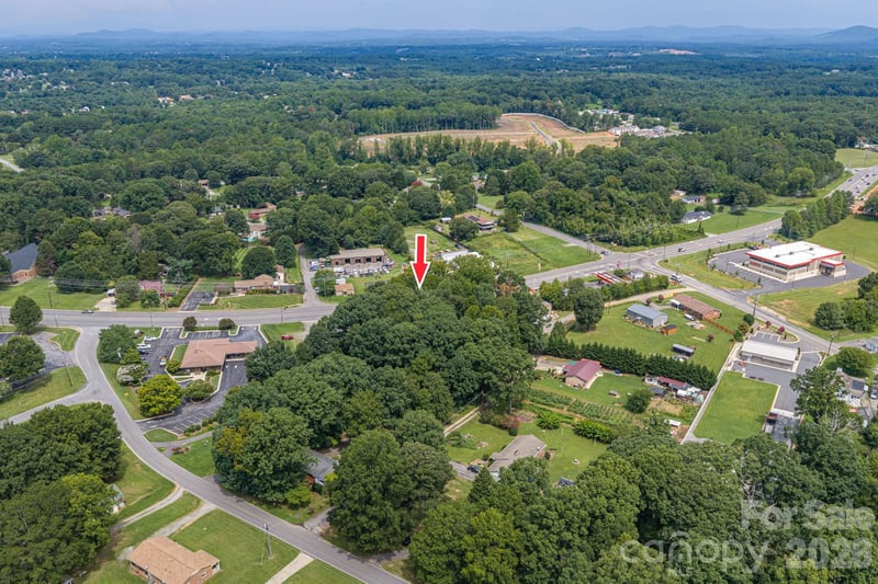 00 Springs Rd NE, Hickory, NC 28601