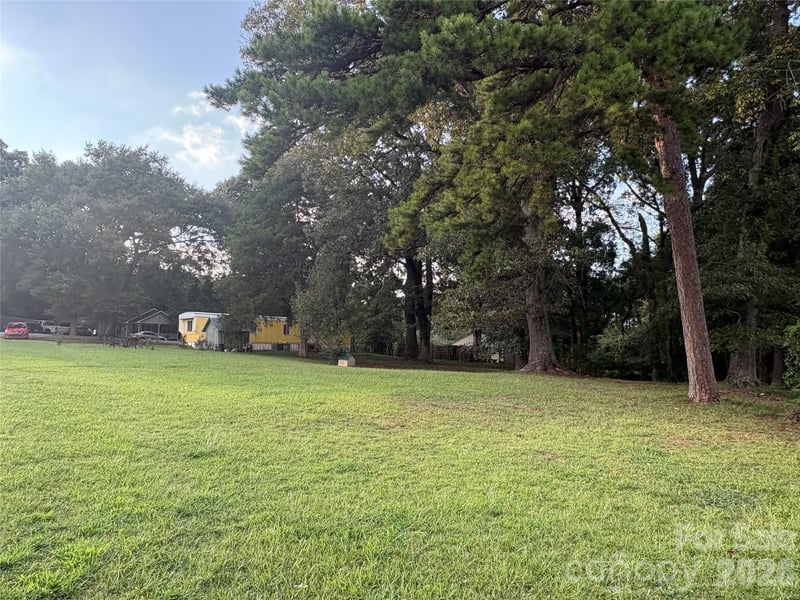 875 Hilldale Dr, Lancaster, SC 29720