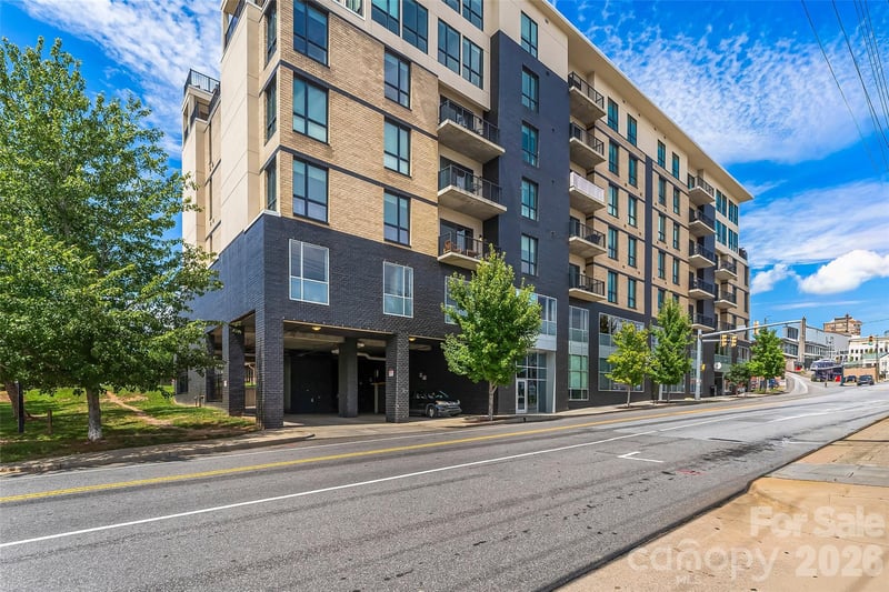 45 Asheland Ave #401, Asheville, NC 28801