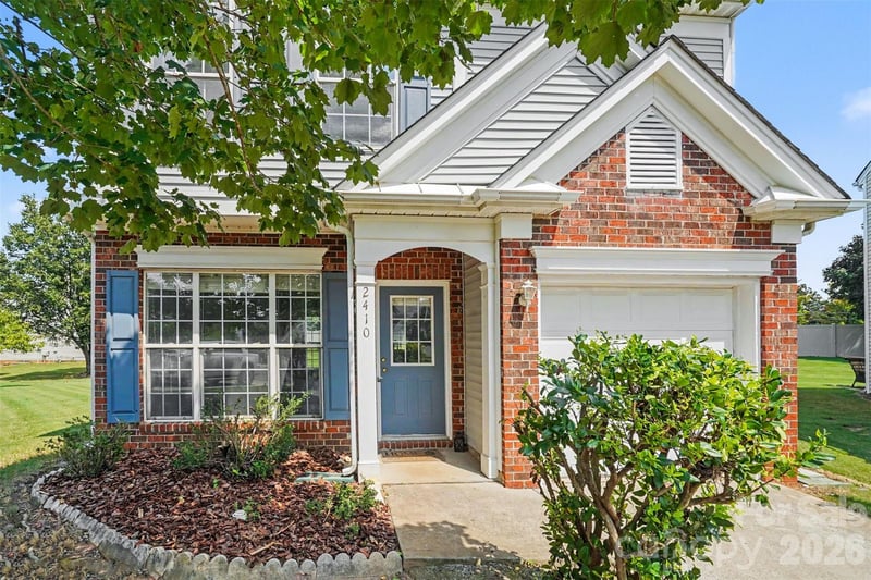 2410 Normancrest Ct, Charlotte, NC 28270