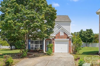 2410 Normancrest Ct, Charlotte, NC 28270