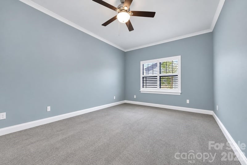 94 Foxden Dr #101, Fletcher, NC 28732