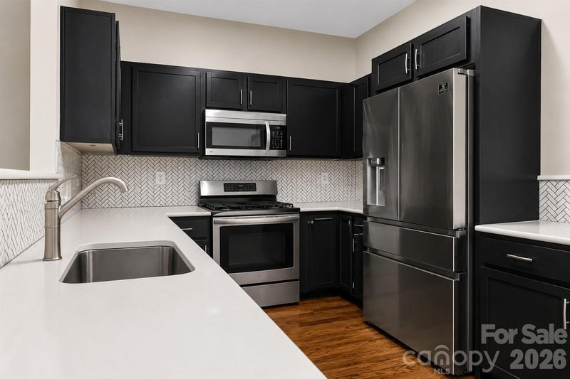 94 Foxden Dr #101, Fletcher, NC 28732