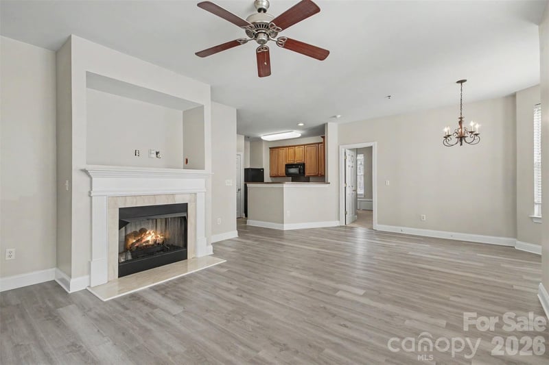 6858 Park Place Dr, Charlotte, NC 28262