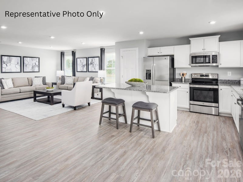 906 Pemberley St, Lancaster, SC 29720