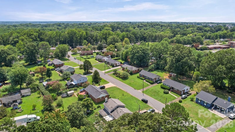 3029 Rosehill Dr, Charlotte, NC 28212