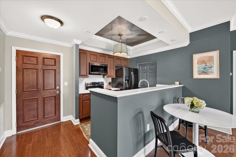 300 W 5th St #318, Charlotte, NC 28202