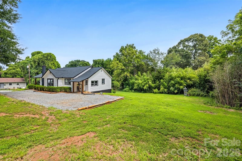 406 Green St, Lincolnton, NC 28092