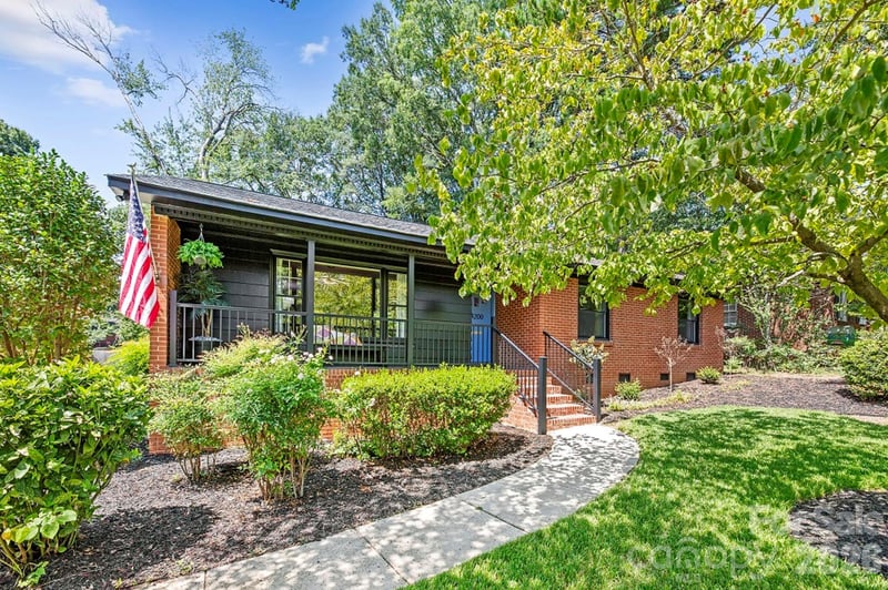 4200 Murrayhill Rd, Charlotte, NC 28209