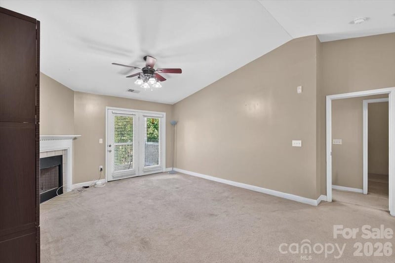 11232 Hyde Pointe Ct, Charlotte, NC 28262