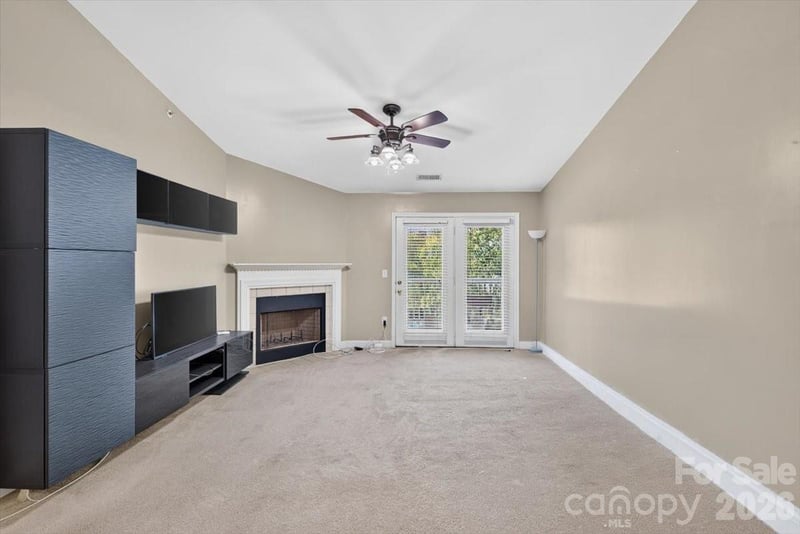 11232 Hyde Pointe Ct, Charlotte, NC 28262