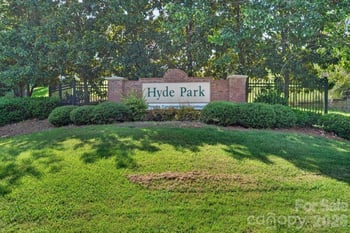 11232 Hyde Pointe Ct, Charlotte, NC 28262