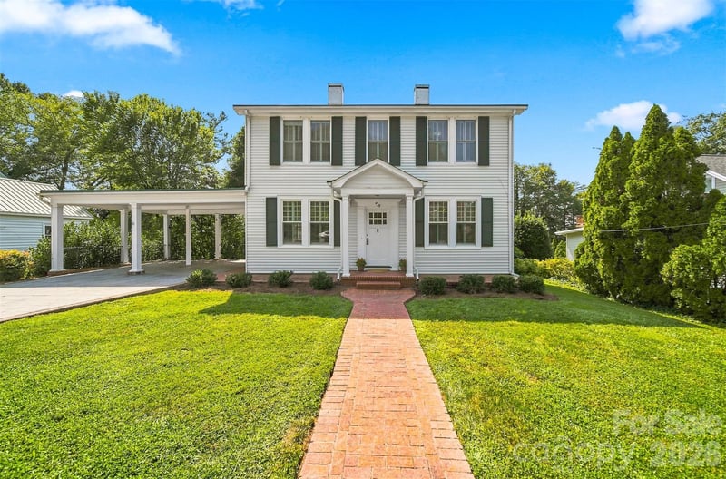 433 N Cedar St, Lincolnton, NC 28092