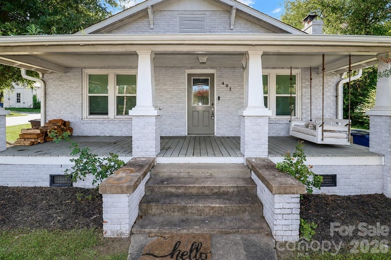 401 N Oakland Ave, Statesville, NC 28677