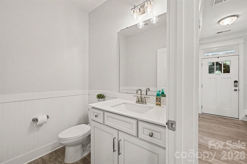 4030 Belle Landing Rd, Charlotte, NC 28270