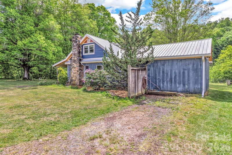 45 Sugar Cove Rd #1, Weaverville, NC 28787