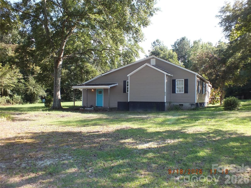 6372 Kershaw Camden Hw, Heath Springs, SC 29058