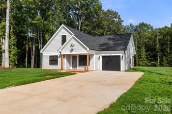 125 Mccorkle St, York, SC 29745
