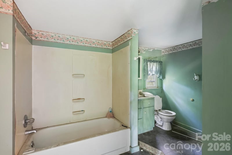 225 Hackett St, Salisbury, NC 28144