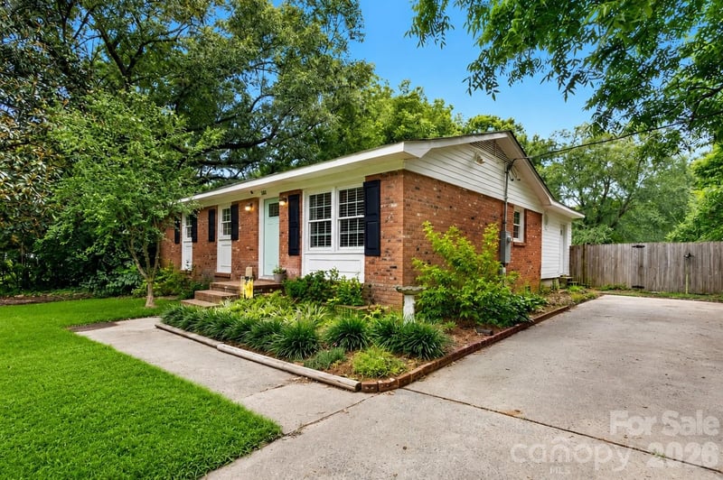 203 E Phifer St, Marshville, NC 28103