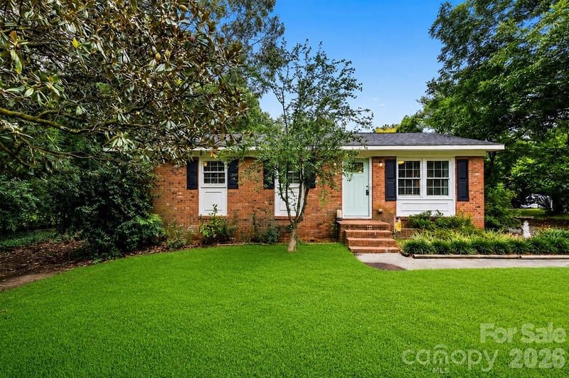 205 E Phifer St, Marshville, NC 28103