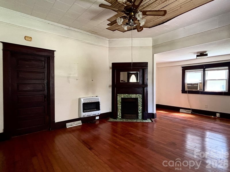 1612 N Main St, Salisbury, NC 28144