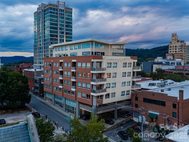 12 S Lexington Ave #407, Asheville, NC 28801