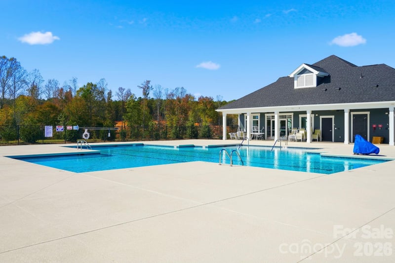 9069 Grennan Rd, Sherrills Ford, NC 28673