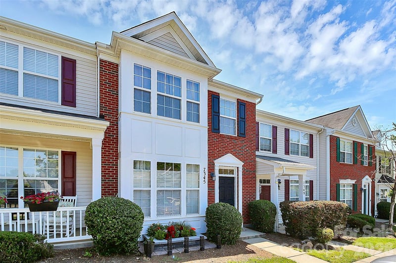 7345 Laurel Valley Rd, Charlotte, NC 28273