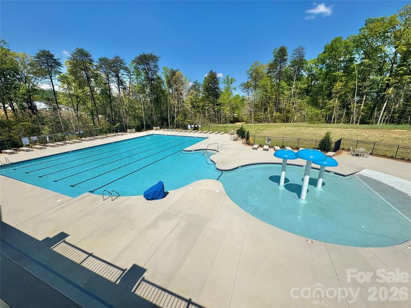 1621 Grassy Knoll Trl, Maiden, NC 28650