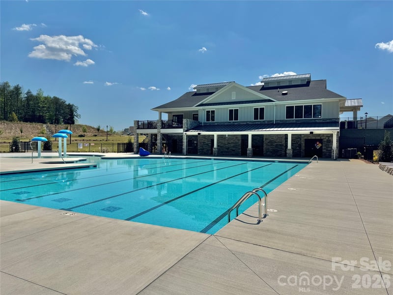 1621 Grassy Knoll Trl, Maiden, NC 28650