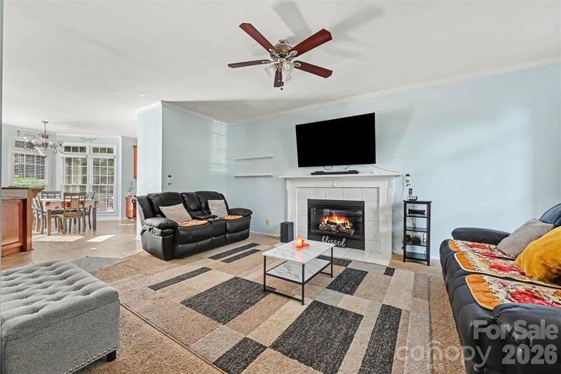 1538 Wickerby Ct, Matthews, NC 28105