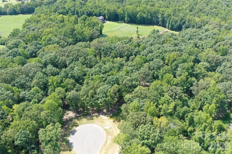 5046 Durazno Ln, Clover, SC 29710