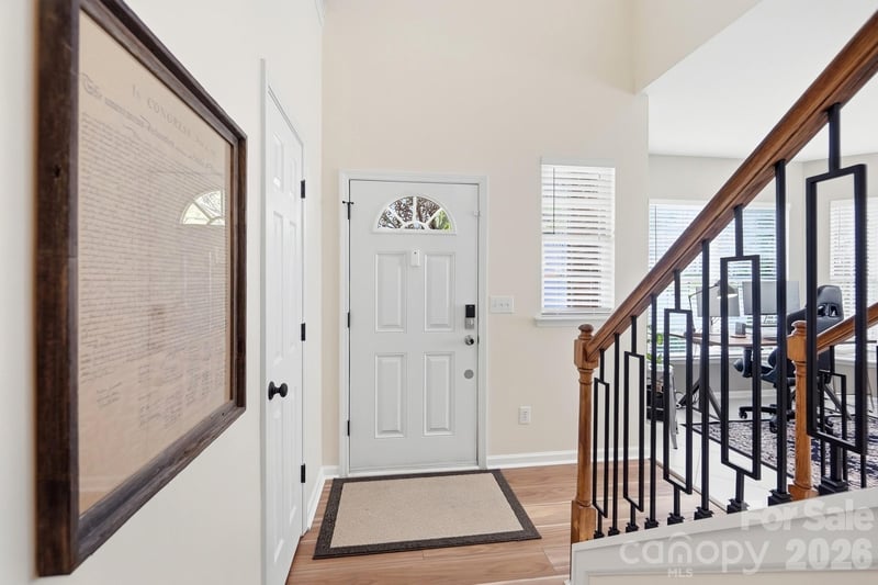10933 Stone Trail Rd, Charlotte, NC 28213