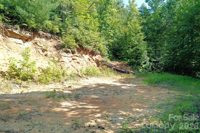 999 Fowler Ln, Fletcher, NC 28732