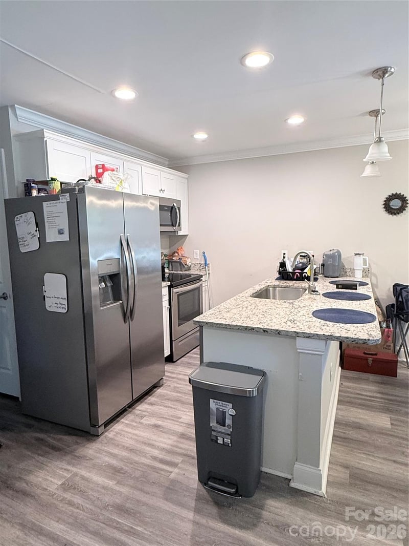 47 14th St SE, Hickory, NC 28602